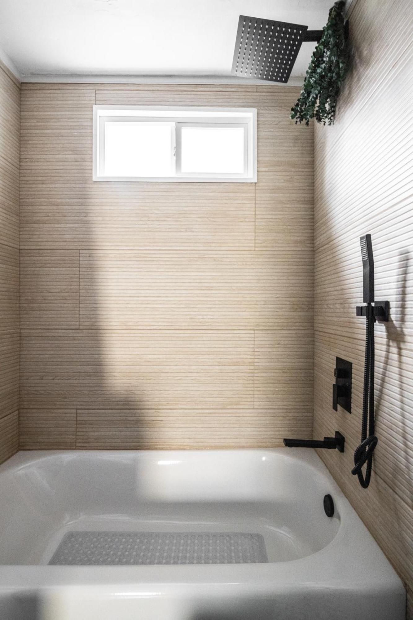 شقة Mid-Century Modern Retreat In Little Italy كليفلاند المظهر الخارجي الصورة