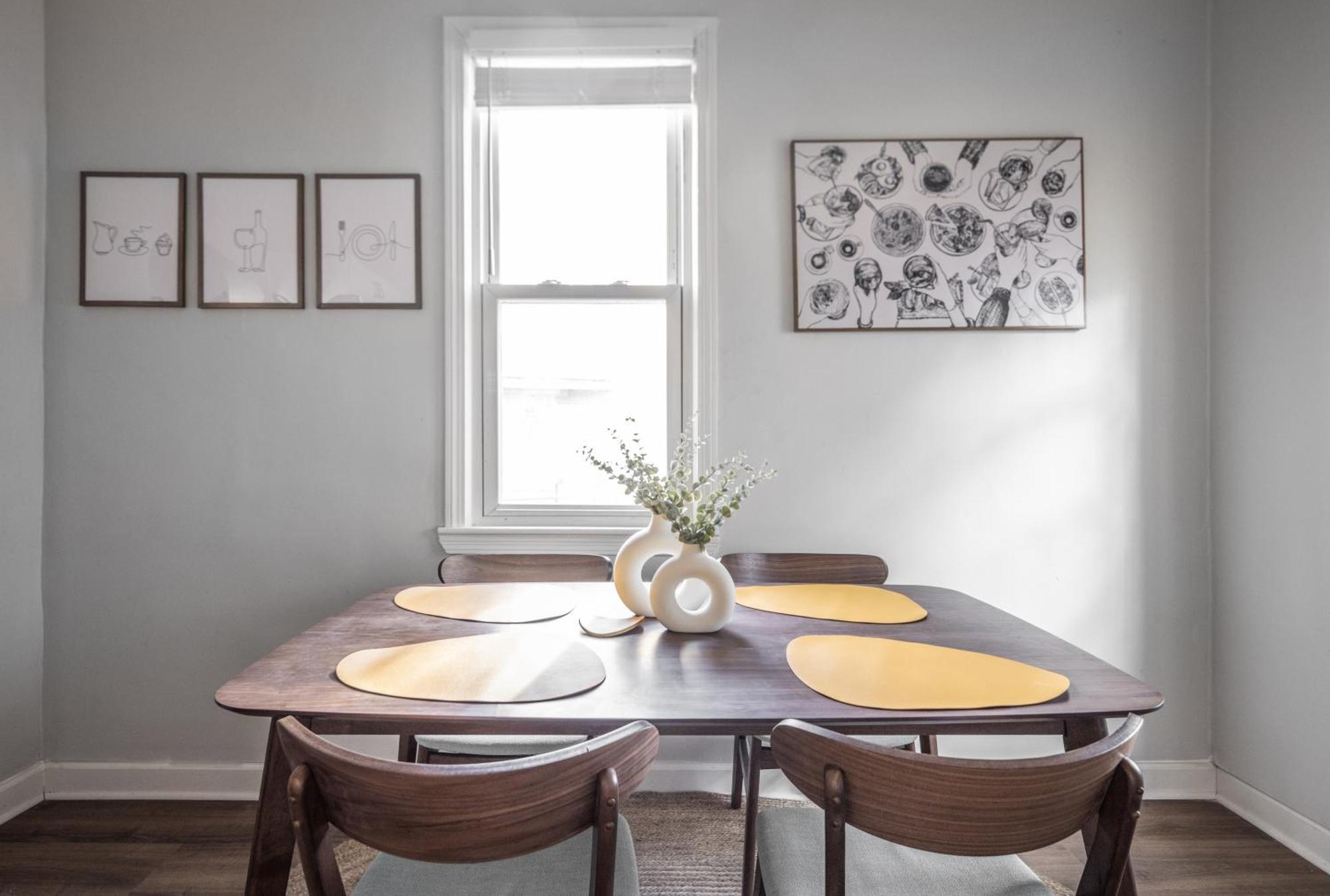 شقة Mid-Century Modern Retreat In Little Italy كليفلاند المظهر الخارجي الصورة