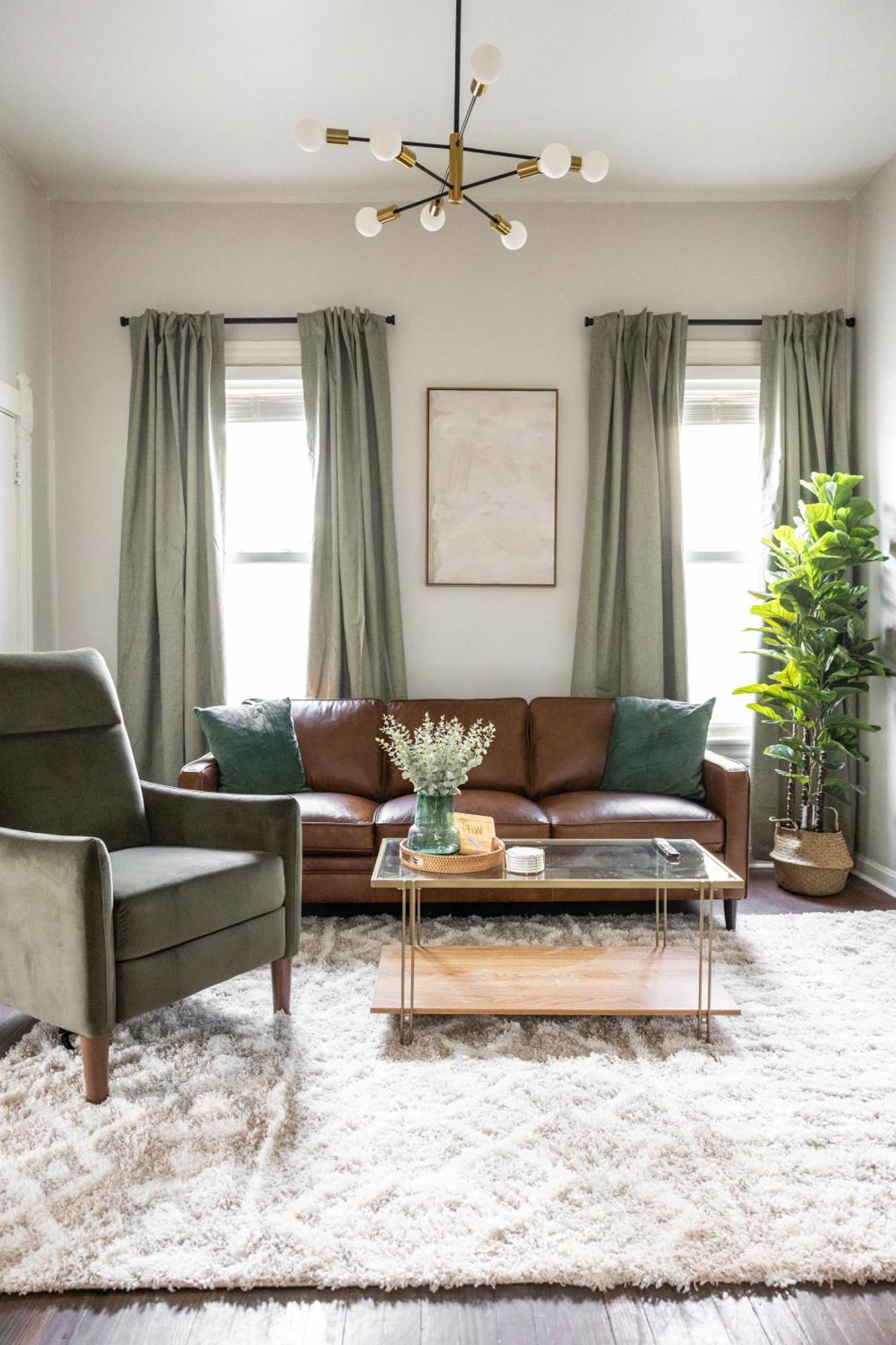 شقة Mid-Century Modern Retreat In Little Italy كليفلاند المظهر الخارجي الصورة